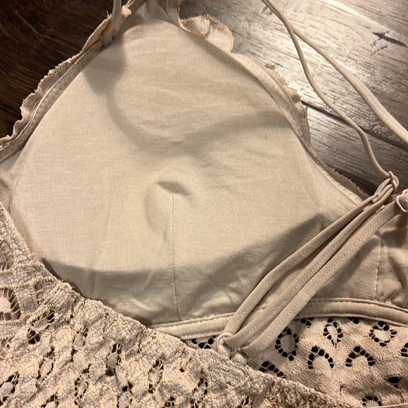 Pink Lily Lace Bralette - Picture 6 of 7